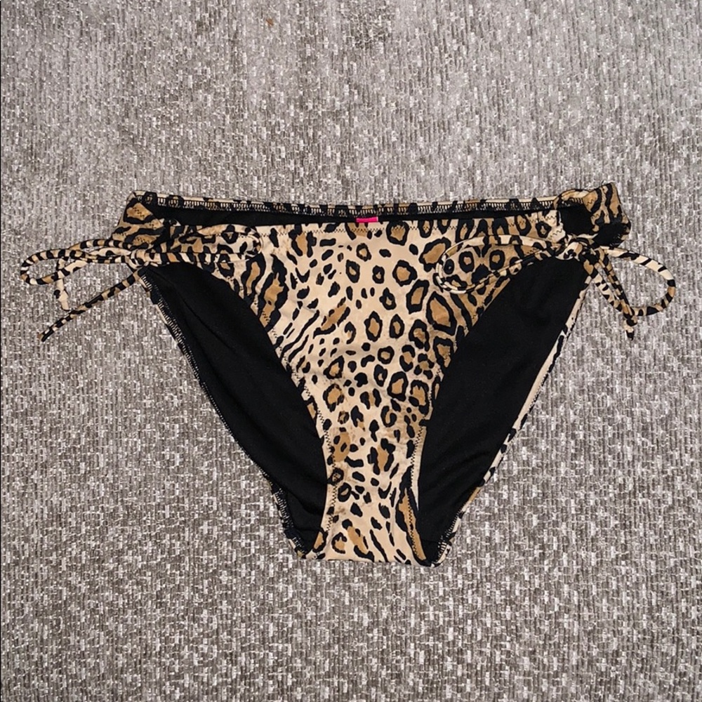 VS bikini bottoms!